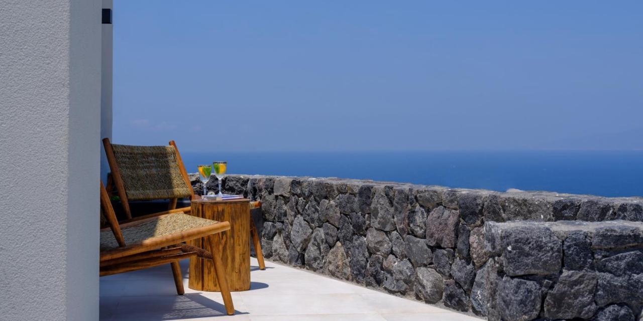 Ryolithos Suites Foinikia  Exterior photo